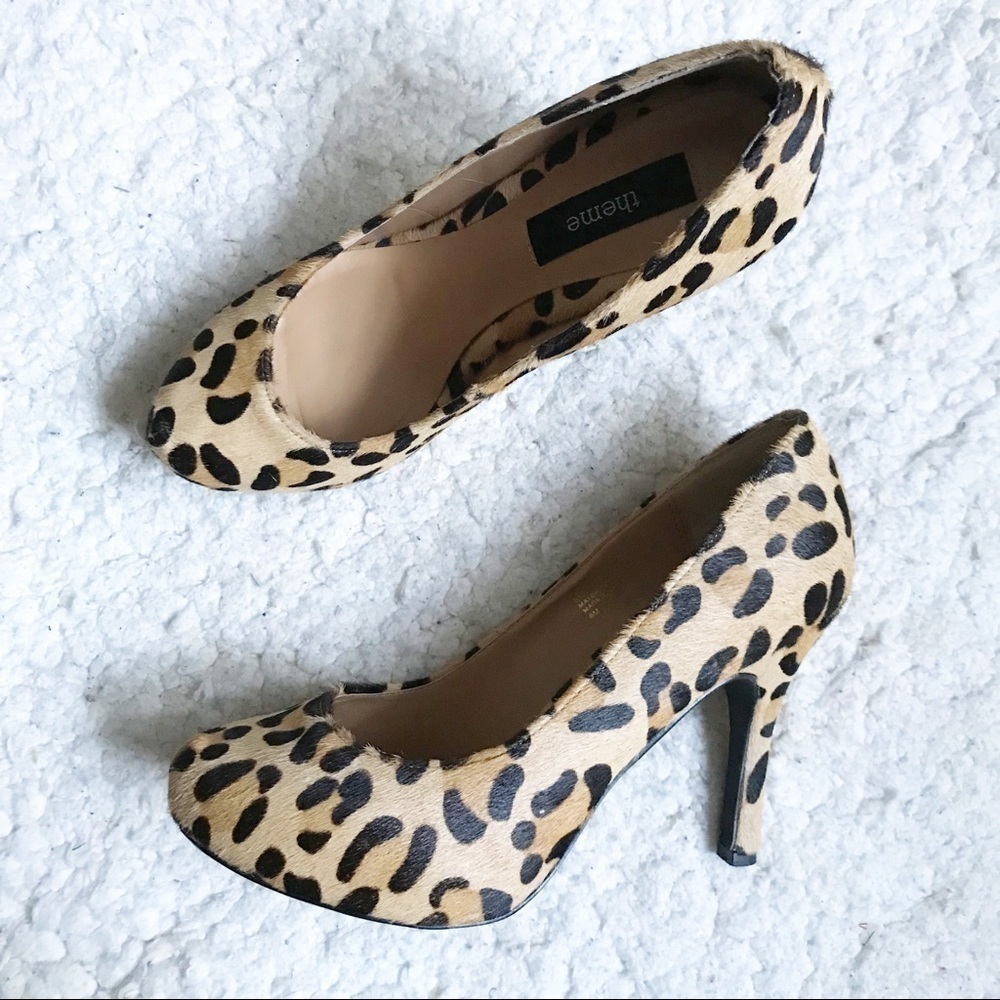 Theme Leopard Print Haircalf Pumps Size 8 Leather Block Heel Round Toe Chic